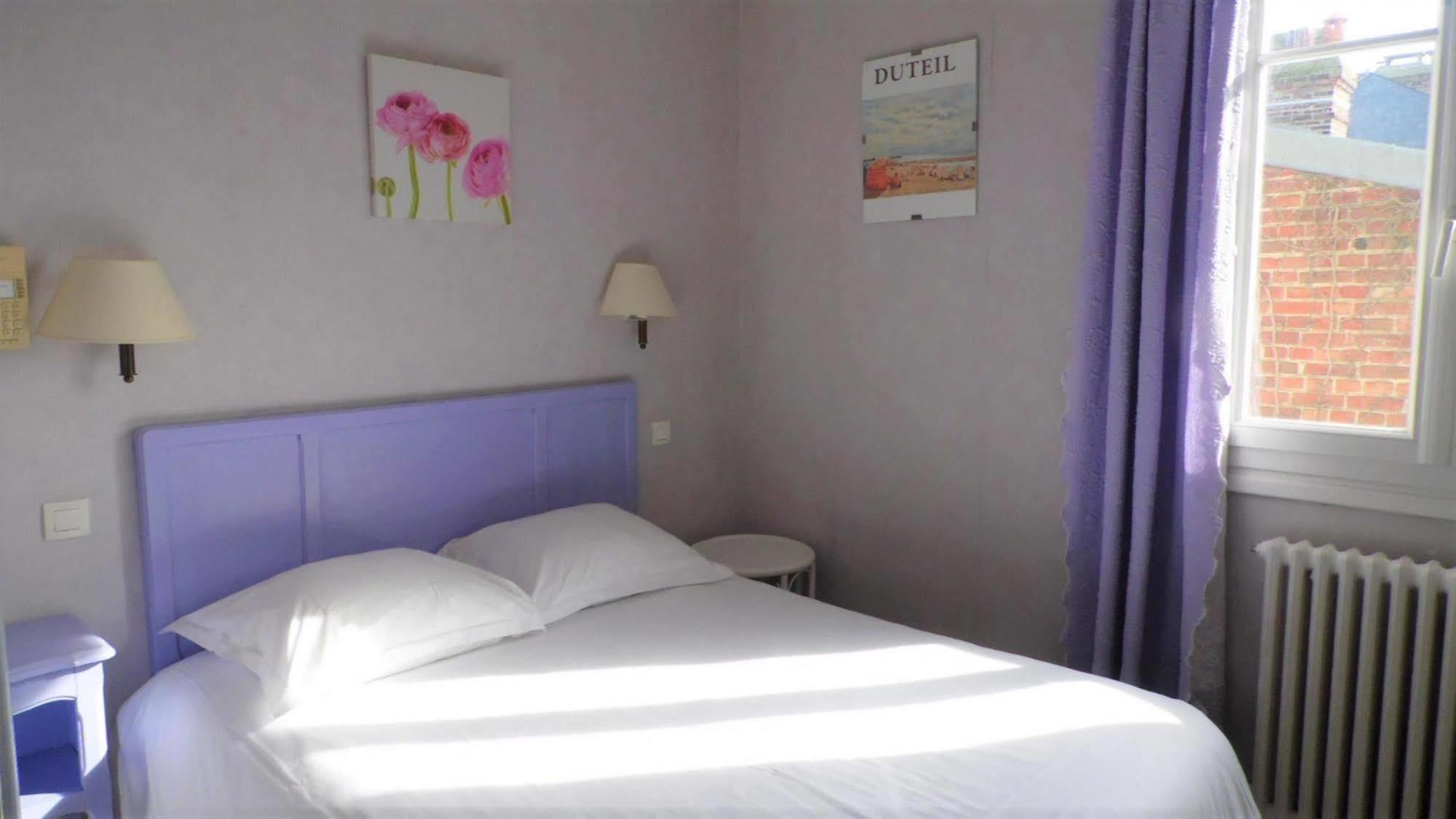 Hotel Le Reynita Trouville-sur-Mer Luaran gambar